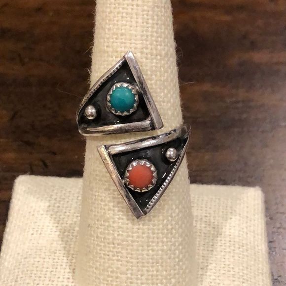Vintage Southwestern Bypass Sterling Silver Turquoise Spiny Oyster Ring Sz 8•1/2